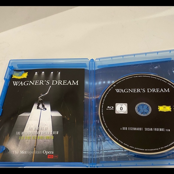 Blueray copy of the making of Robert LePage’s ring cycle - Picture 2 of 3